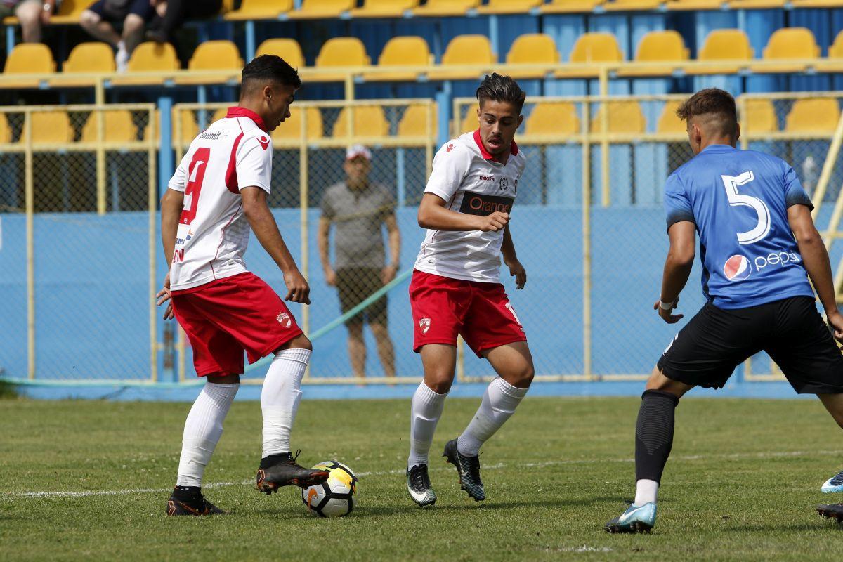 Un puști cotat de Dinamo la 4 milioane € desființează un antrenor și face acuzații grave la adresa unui șef: „Se dădea la mămicile jucătorilor!” + „Dacă ai «cașcaval» gros și o relație, ajungi în Liga 1”
