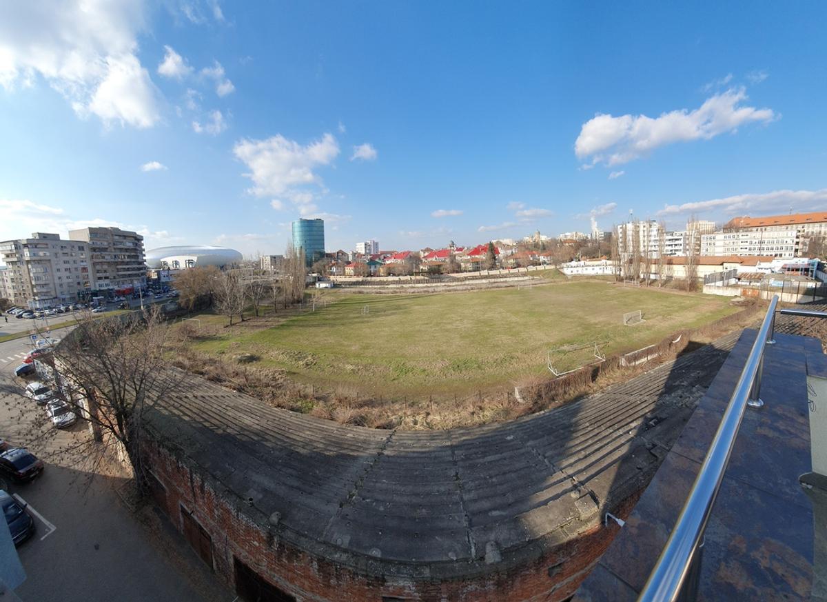 Se demolează un stadion de legendă din România! Lăsat în paragină, locul unde s-a născut „Campioana unei mari iubiri” va fi înlocuit cu o sală utilă mai multor discipline