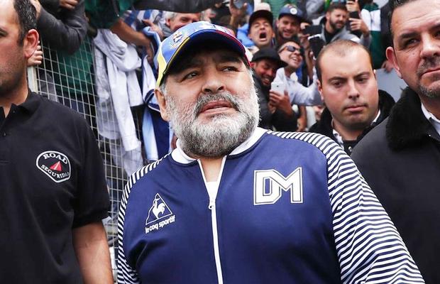 Procurorii cer ca personalul medical al lui Diego Maradona să fie judecat pentru omucidere! Inculpații riscă până la 25 de ani de închisoare