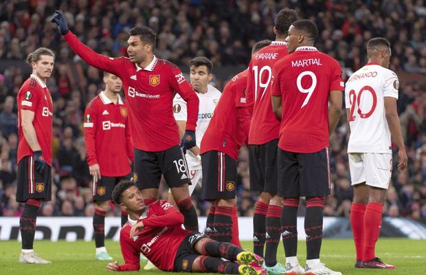 Jucătorii lui Manchester United, desființați de o legendă și ridiculizați de propriii fani » Harry Maguire, pus la zid