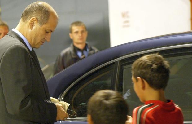 El e fotbalistul care a vrut să-l țepuiască pe Copos: „Ai reușit să iei bani de la el?!”