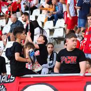 PCH Junior, la Dinamo - Poli Iași