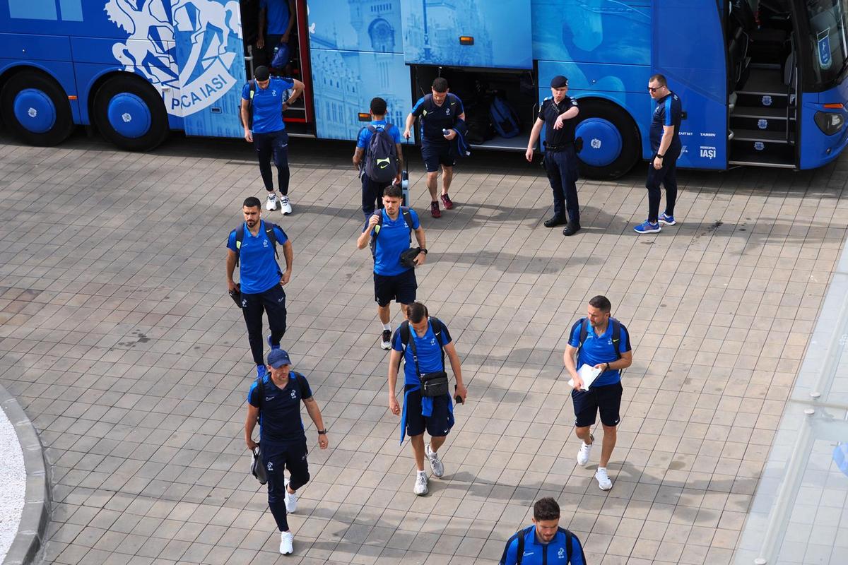 Imagini înainte de Dinamo - Poli Iași