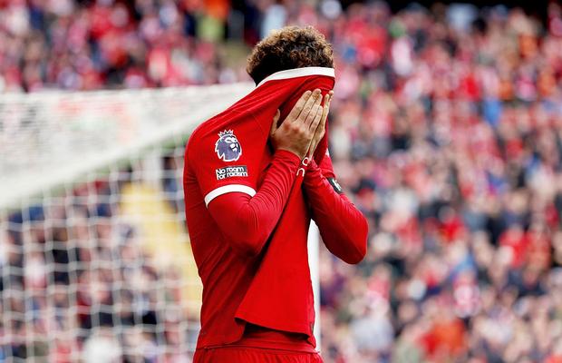 Liverpool, ÎN GENUNCHI! Primul eșec pe Anfield în acest campionat, iar titlul devine o misiune imposibilă