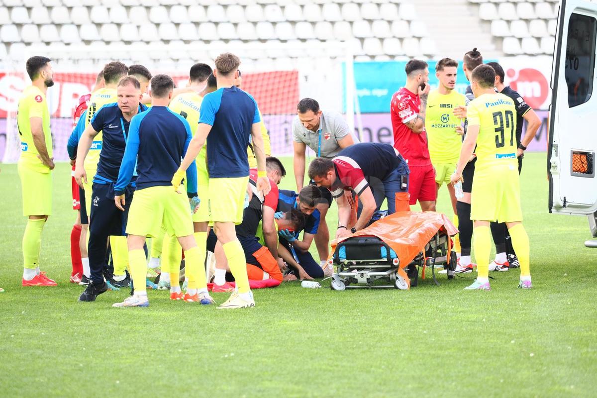 Luca Mihai, accidentat grav în Dinamo - Poli Iași