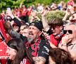Fanii lui Bayer Leverkusen înainte de meciul cu Werder