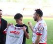 Liderul PCH Junior a primit un tricou special