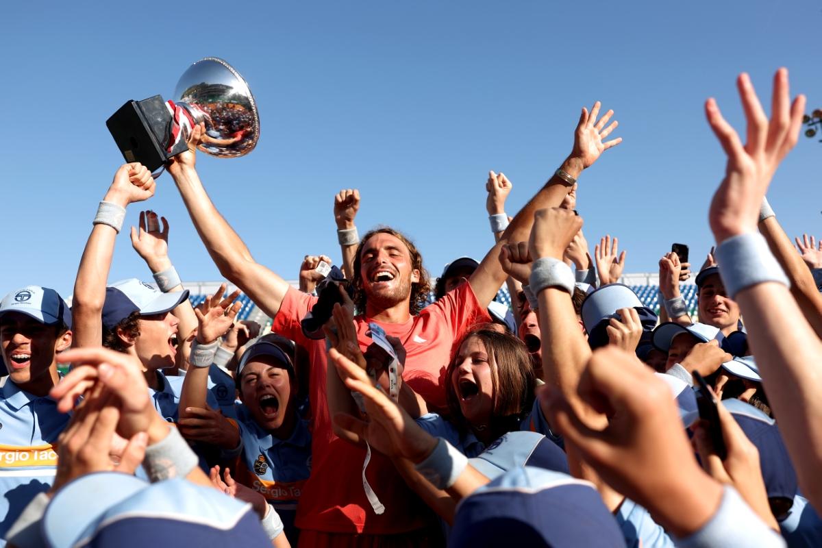Tsitsipas e Mister Monte Carlo! Pentru a treia oară, grecul câștigă pe zgura din Principat