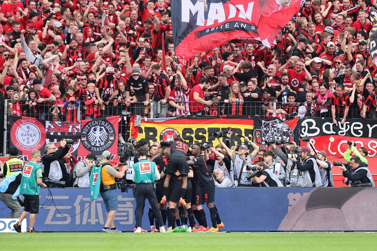 Bucurie imensă la Leverkusen la primul titlu din istoria clubului