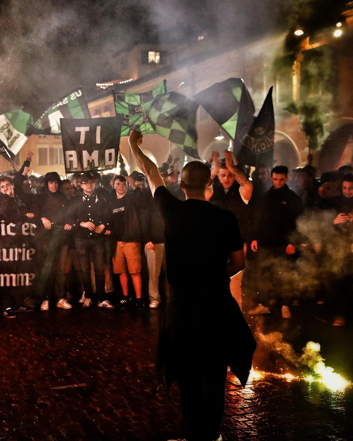 Sărbătoarea fanilor lui Sassuolo după promovarea în Serie A