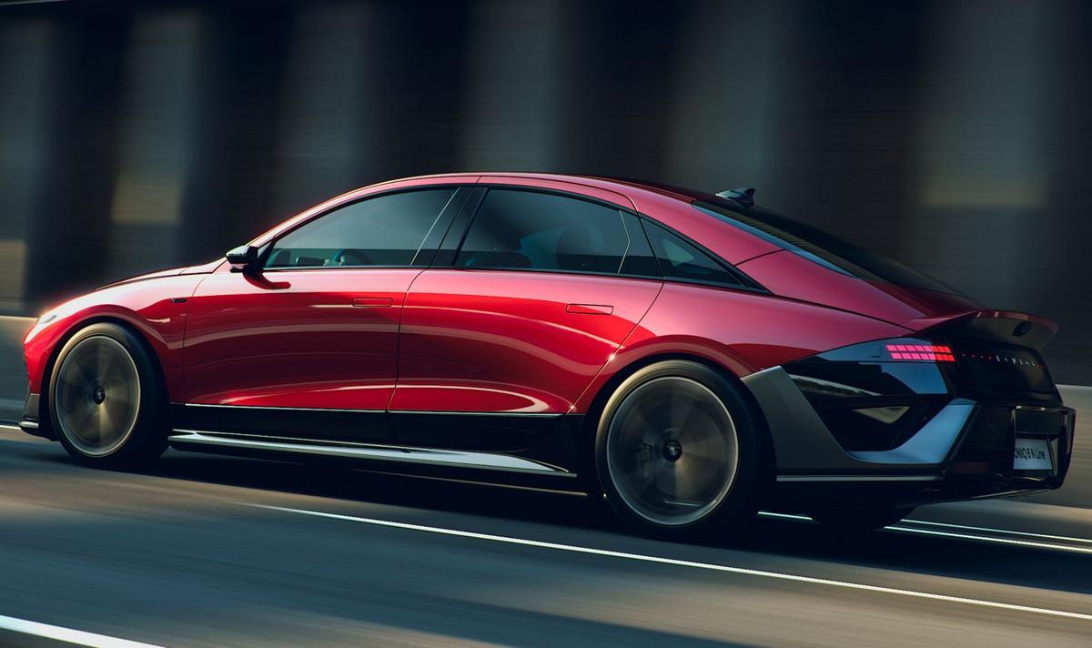 Mașina tot mai iubită de români a lansat un nou model! Are „bot de rechin” și e mai ieftină decât Toyota sau Nissan