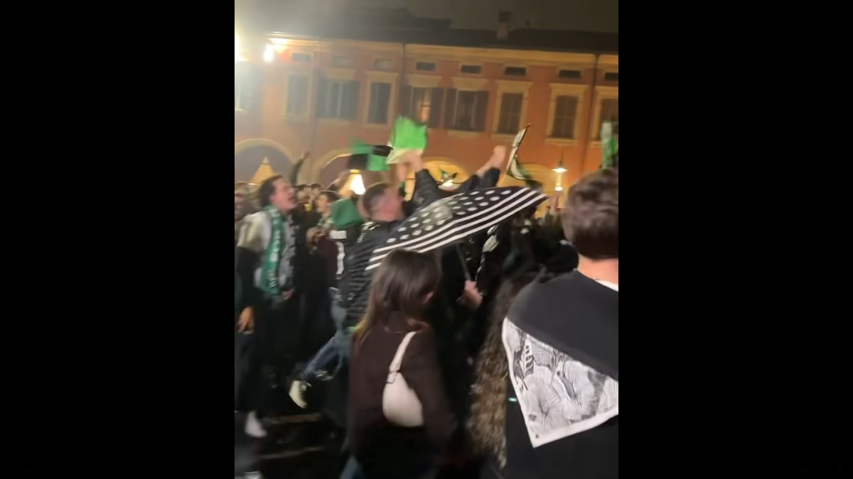 Sărbătoarea fanilor lui Sassuolo după promovarea în Serie A