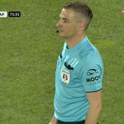 Fază halucinantă în CFR Cluj - Rapid / Sursă foto: Captură Prima Sport 1