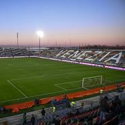 Stadionul Pier Luigi Penzo, Italia - cel mai simplu mod de a ajunge la arena de 11.000 de locuri din Veneția este cu barca