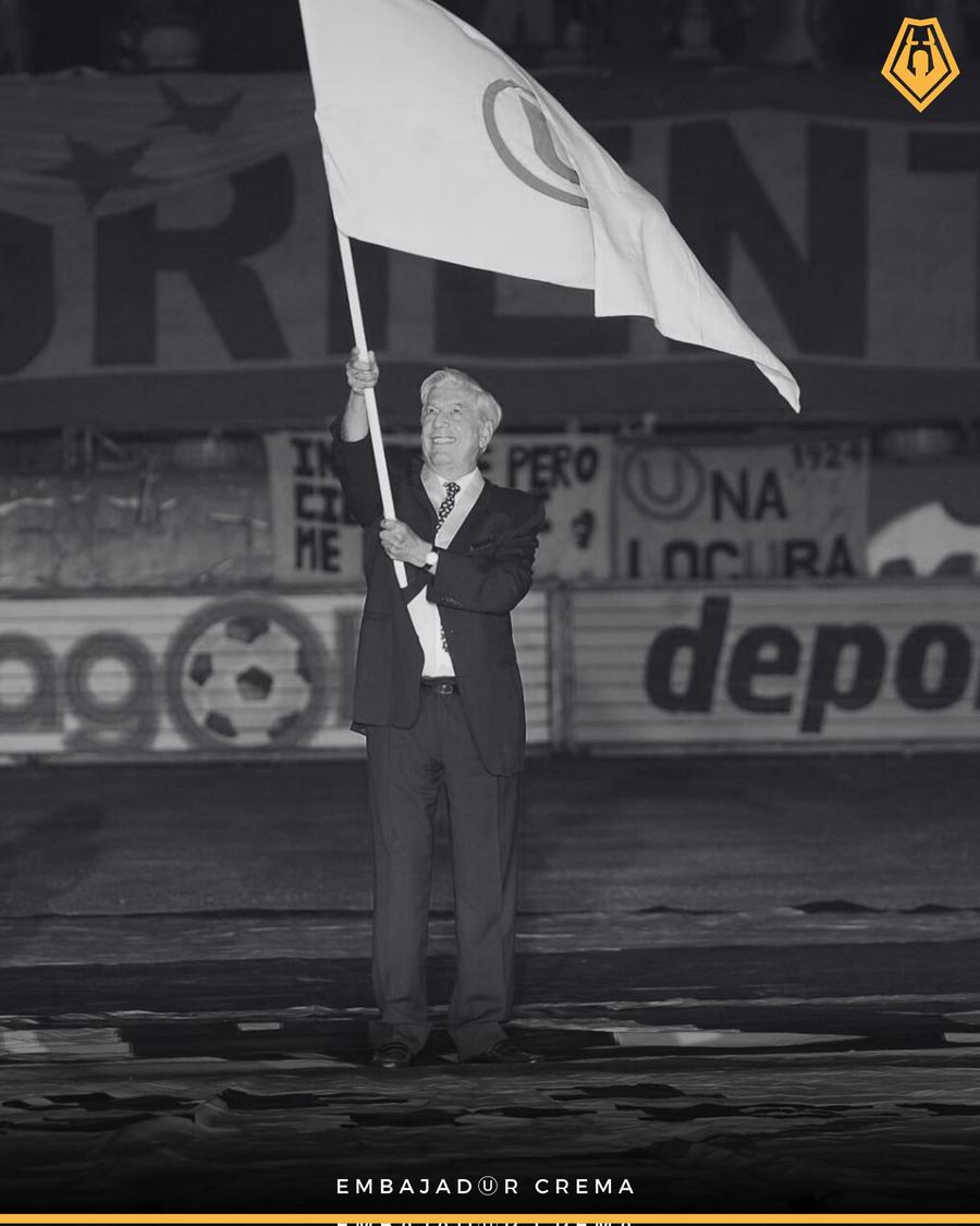 A murit scriitorul peruan Mario Vargas Llosa » Iubea cu patimă o echipă de fotbal: în 2011 era ovaționat de 60.000 de oameni pe stadion