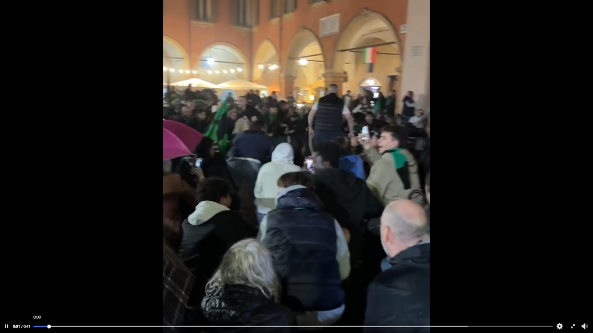Sărbătoarea fanilor lui Sassuolo după promovarea în Serie A