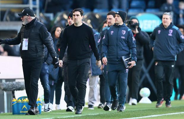 Despărțire de nicăieri în Premier League! Pleacă unul dintre cei mai apreciați antrenori