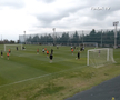 Emoție pură » Imagini de la antrenamentul lui Răzvan Lucescu: cum l-au primit fotbaliștii lui PAOK