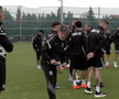 Emoție pură » Imagini de la antrenamentul lui Răzvan Lucescu: cum l-au primit fotbaliștii lui PAOK