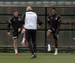 Emoție pură » Imagini de la antrenamentul lui Răzvan Lucescu: cum l-au primit fotbaliștii lui PAOK