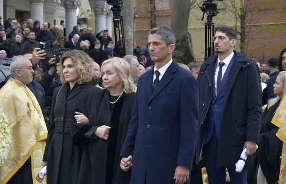 Gest de maximă eleganță » Scrisoare deschisă a familiei lui Mircea Lucescu: „Am simțit ceva ce nu credeam posibil”