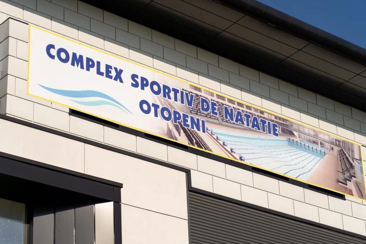 A trecut un an de la recepție, dar complexul de natație din Otopeni n-a fost inaugurat. Peste 11 zile ar trebui să găzduiască Europenele la juniori, cu Popovici cap de afiș!