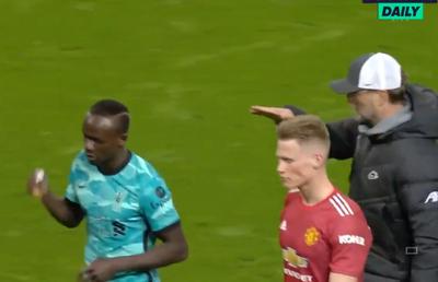 Conflict la Liverpool?! Mane a refuzat să dea mâna Klopp. Explicația managerului
