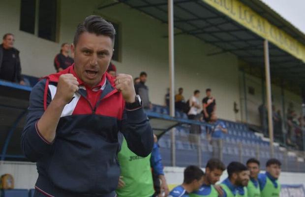 Cum și-a trezit Ilie Poenaru jucătorii: „Le-am spus niște cuvinte mai bărbătești”