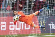 Ce fac stranierii în acest weekend » Niță a apărat două penalty-uri în Cehia, Radu a fost înfrânt în Franța