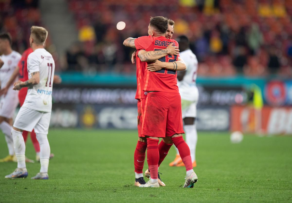 Imagini incredibile pe Arena Națională » Momentul serii la FCSB - CFR: 42.000 de oameni la unison!