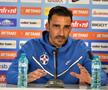 FCSB - CFR Cluj. Elias Charalambous (42 de ani), antrenorul roș-albaștrilor, a făcut o radiografiei a partidei câștigate de vicecampioană în fața campioanei.