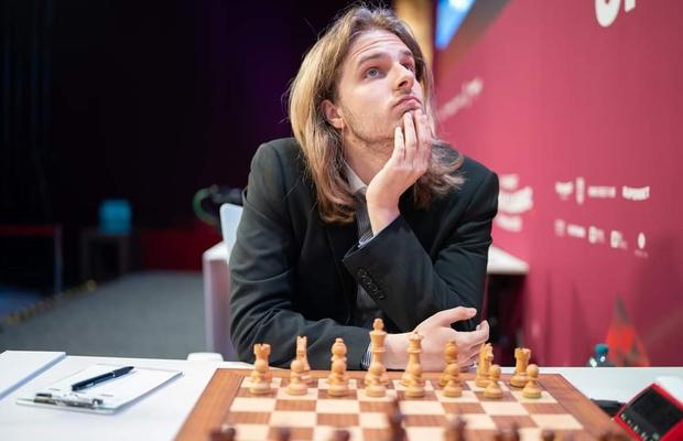 Richard Rapport și Bogdan Deac, cei doi șahiști ai României, s-au înfruntat la Superbet Chess Classic. Rezultatele rundei 7