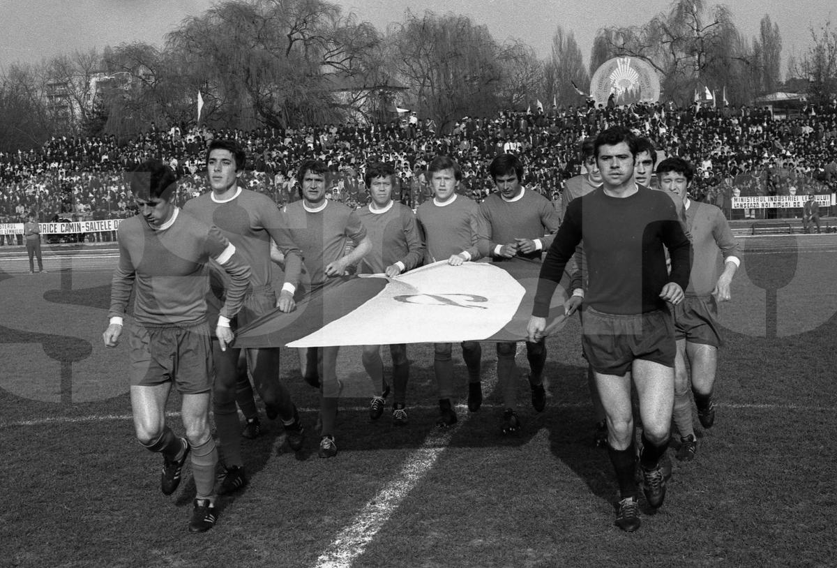Dinamo #75. Ce promiteau șefii roș-albilor în momentul înființării clubului: „Vom construi cel mai frumos stadion din Capitală!”