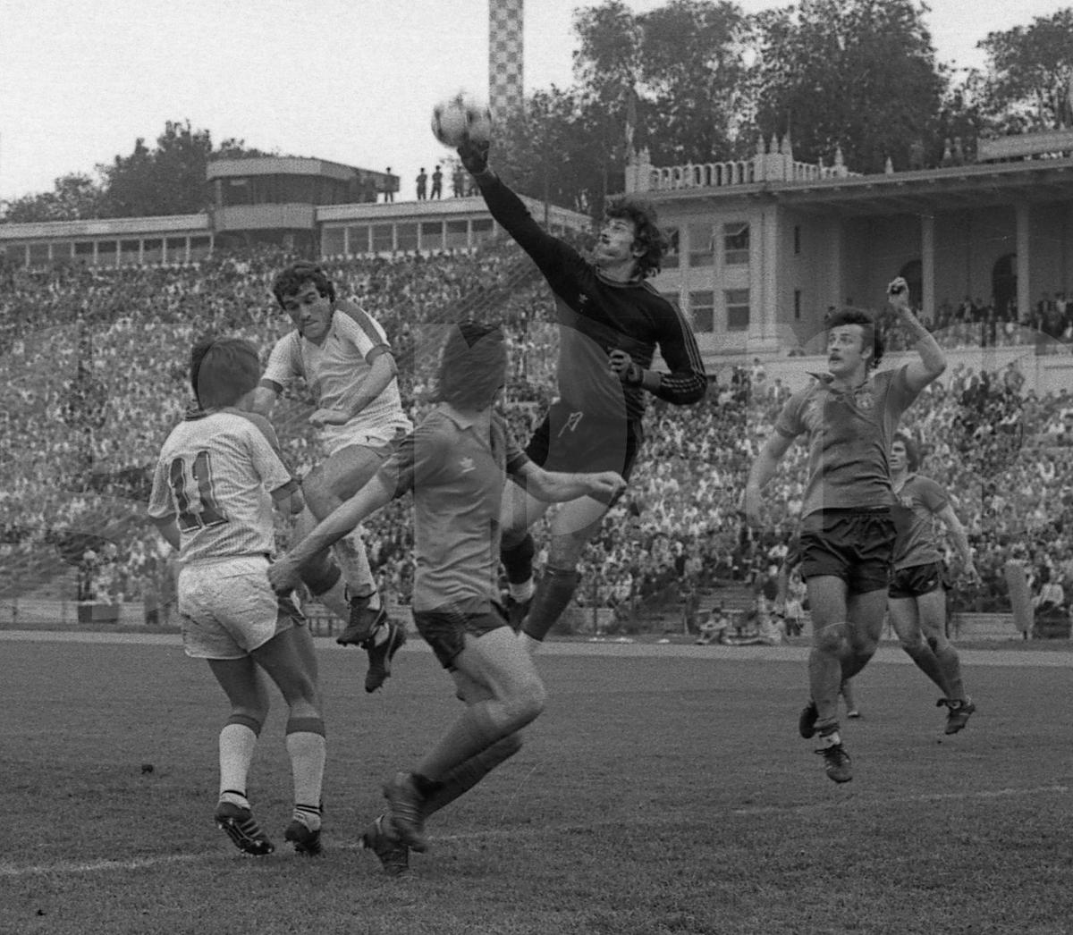 Dinamo #75. Ce promiteau șefii roș-albilor în momentul înființării clubului: „Vom construi cel mai frumos stadion din Capitală!”