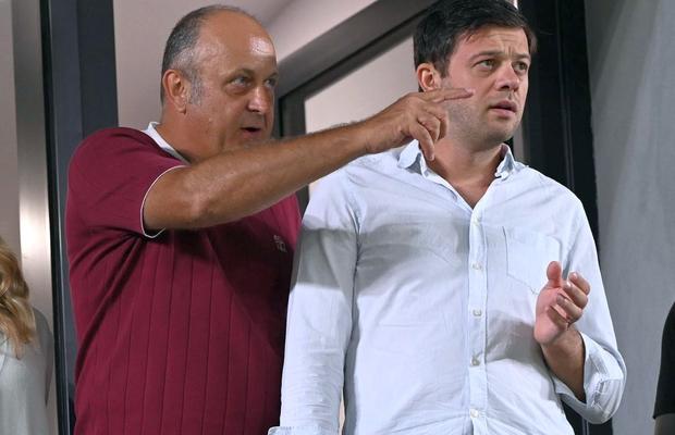 „Bătaie” la vârf pentru fotbaliștii lui Mititelu » Dan Șucu, primul care a trecut la fapte: vrea doi jucători!