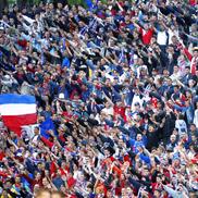 Suporterii gălățenilor la Oțelul - Dinamo, finala Cupei din 2004 / Sursă foto: Arhivă Gazeta Sporturilor
