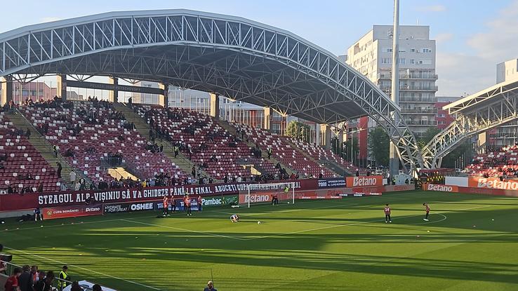 Atmosferă de zile mari înainte de CFR Cluj - Hermannstadt. Foto: Eduard Apostol & Remus Dinu (GSP.RO)