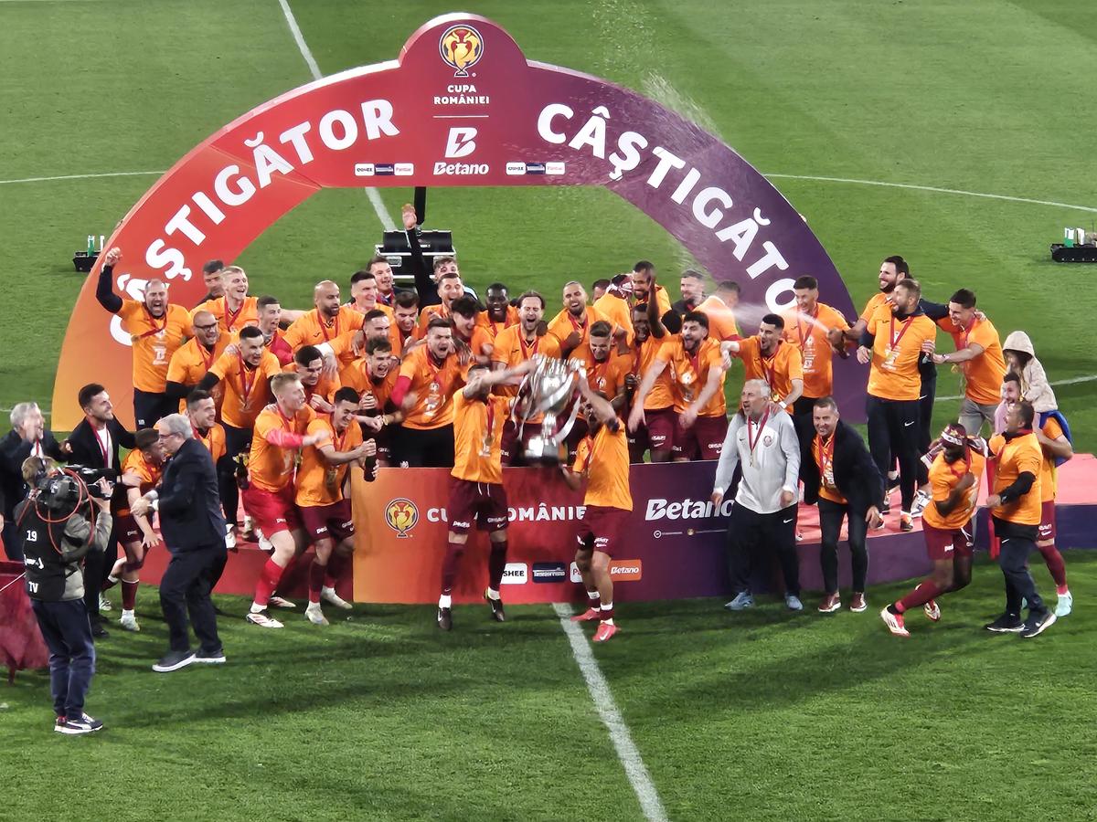 CFR Cluj merge în preliminariile Europa League » Ce traseu îi așteaptă pe elevii lui Dan Petrescu
