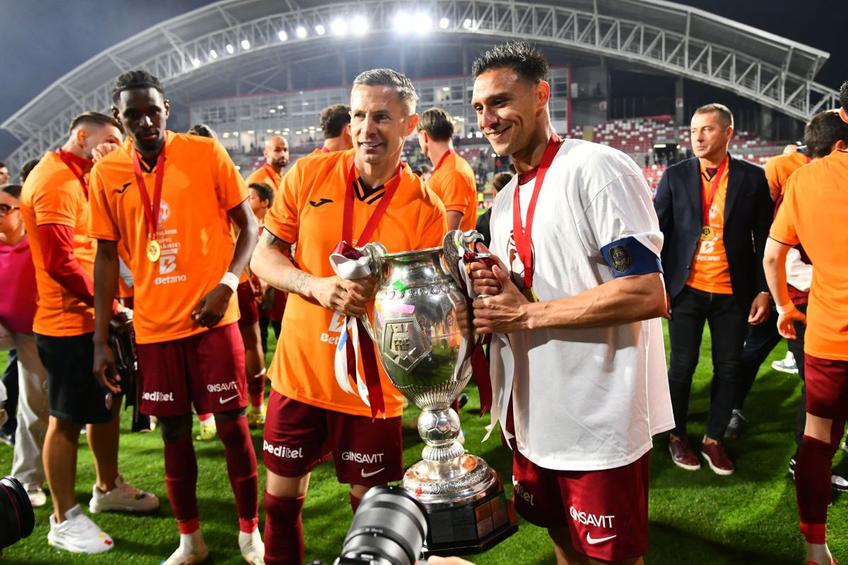 Ciprian Deac și Mario Camora cu trofeul Cupei României Betano / Foto: Cristi Preda GSP