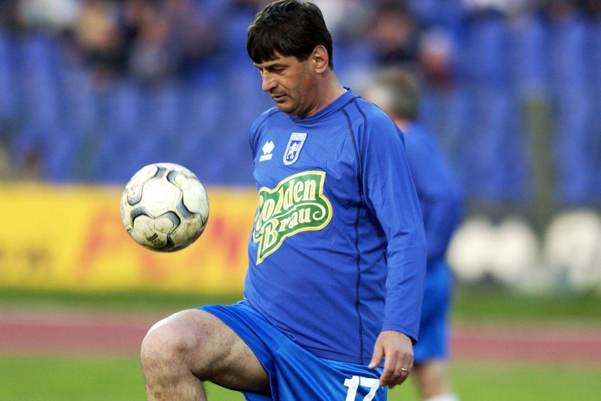 Ce se întâmplă cu Mircea Irimescu, „jolly joker-ul” Craiovei Maxima? » Dat dispărut de colegi, „Iribar” a vorbit cu Gazeta: „De asta nu mai vin pe stadion”