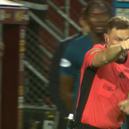Un penalty controversat poate decide titlul în Scoția / foto: captură YouTube @SPFL