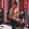 Nicolo Barella, dans viral după câștigarea Cupei // Captură foto: Instagram