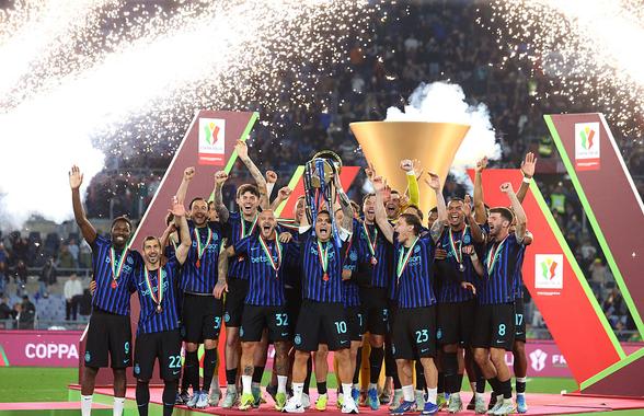 Gestul nemaivăzut făcut de Cristi Chivu, în timp ce jucătorii lui Inter ridicau trofeul
