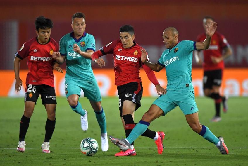 Arthur Melo (al doilea din stânga), în Mallorca - Barcelona 0-4 // foto: guliver/gettyimages