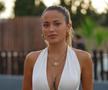 Pique ar fi petrecut într-o cameră de hotel cu două „ispite” de la „Insula Tentațiilor”