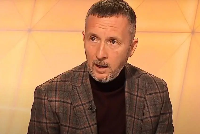 România a pierdut rușinos meciul cu Muntenegru, scor 0-3. Mihai Stoica, managerul celor de la FSCB, a făcut praf strategia aleasă de selecționerul Edi Iordănescu.