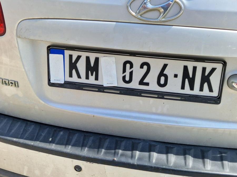 Trei țări într-una singură » Înainte de Kosovo - România, reporterul GSP a ajuns în locul pe care MAE ne-a sfătuit să îl evităm. De ce voia UEFA să mute meciul? Realitatea e cu totul alta