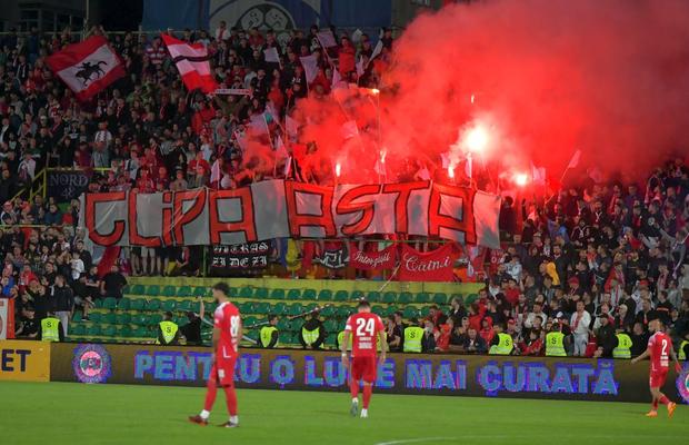 Avertisment pentru ultrașii lui Dinamo dacă vor repeta derapajele rasiste. Un jucător al unei rivale anunță: „Voi lua atitudine, voi opri meciul!”