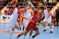 „Vreau să-l întrec pe tata!” » Pivotul naționalei se întoarce la Dinamo după un an în Spania
