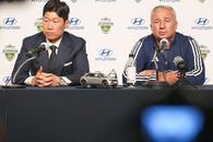 Dan Petrescu, luat tare de coreeni la prima conferință » Problema din CV-ul românului: „Fanii consideră acest lucru un risc pentru club”